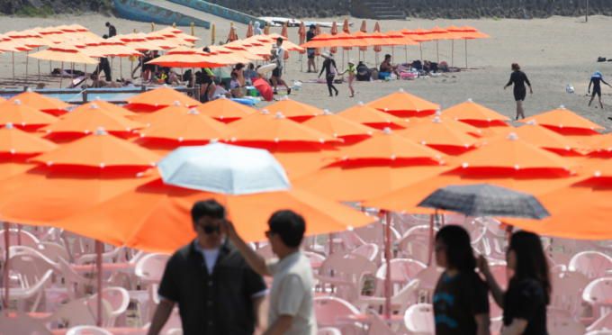 올여름 첫 '서울 전역 폭염주의보'…체감온도 33도 넘어