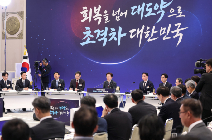"2030년 피지컬 AI로 세계 1위 도약"…정부, 3년 내 승부 낸다