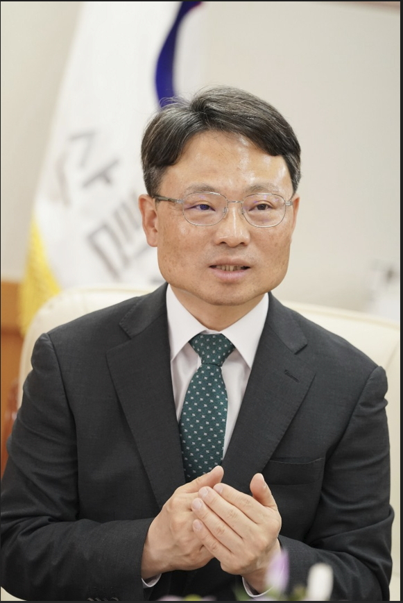 박은식 산림청장, "인구감소 고민 지자체에 새 희망 주는 정원 만든다"