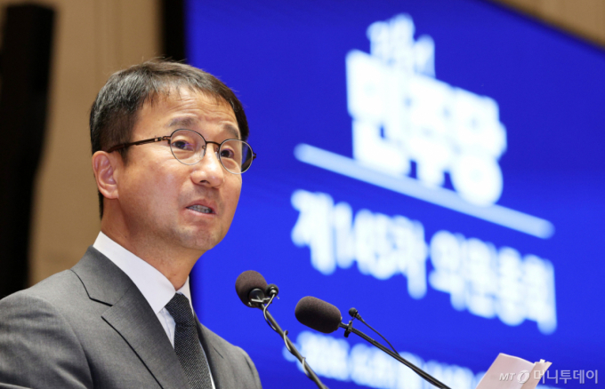 결의 다지는 민주당...한병도 "원 구성, 내일 넘기는 일 결코 없다"