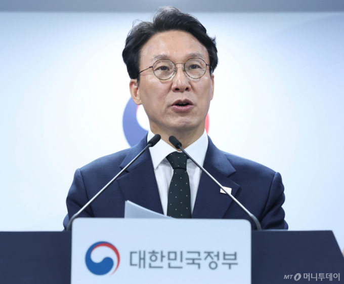 김민석, 메가프로젝트 추진에 "머뭇거릴 시간 없다…정부 역량 총결집할것"