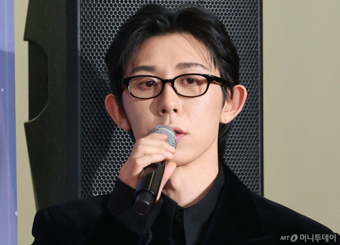 코드 쿤스트, 8년 사귄 연인과 결별설…"사생활 확인 어려워"