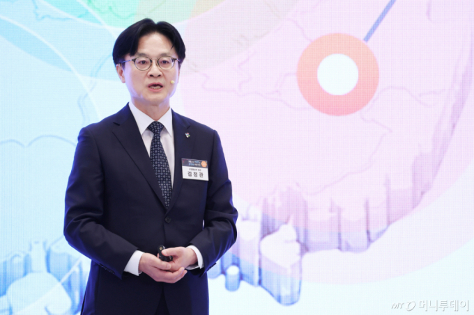자원안보 경보 '하향', 원유 '주의'· LNG '해제'…대체물량 확보 '안정'