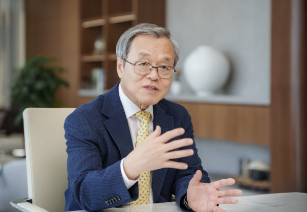 "몸의 지도, 유전체 검사로 질병 예측·예방 현실로"