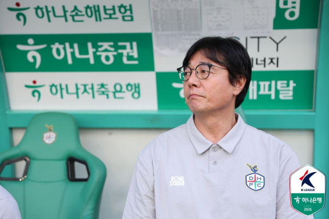 설영우에 밀려 단 1경기 뛴 김문환, 황선홍 감독 "본인도 아쉬워하더라" [대전 현장]