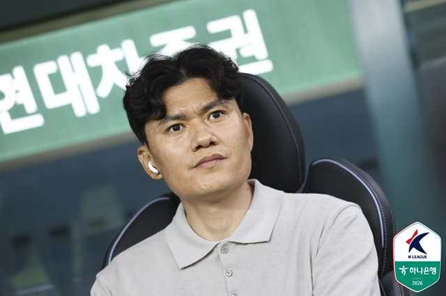 '전북 잡고 2위' 정경호 감독 "60~70분 우리 계획대로 됐다" [전주 현장]