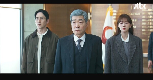 '강회장' 이준영-손현주, 영혼 체인지 해피엔딩..13.6% 유종의 미