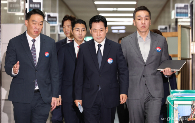 장동혁 "'입틀막법' 시행, 이재명정부 반대 댓글 온라인서 사라질 것"