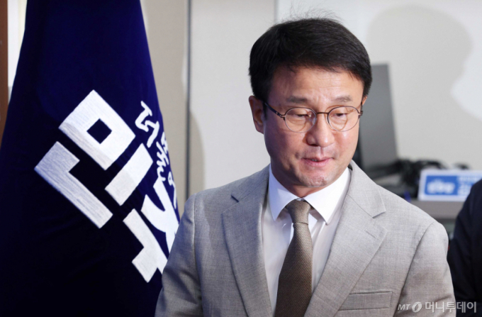 與한병도 "메가 프로젝트TF, 특위로 확대…입법·예산·규제혁신 지원"