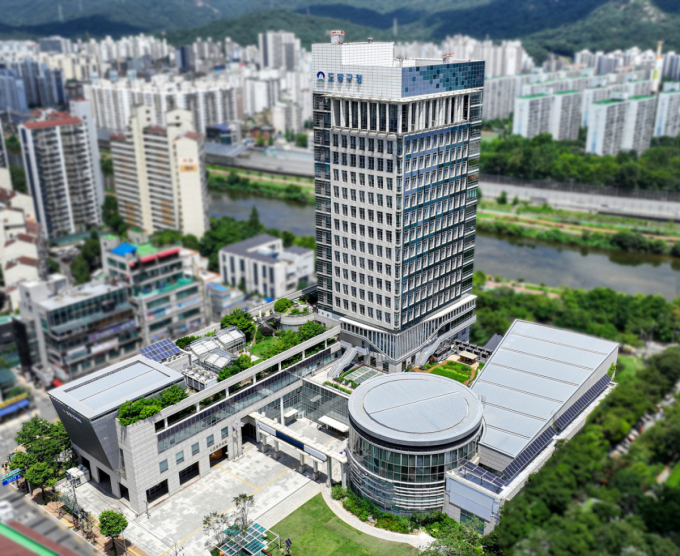 토지거래허가증 비대면 수령…도봉구, 전국 첫 이메일 교부 서비스 도입