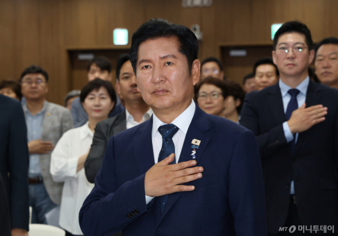 정청래, '자기정치' 지적 김민석에 "'당 대표가 로망'이 진짜 자기정치"