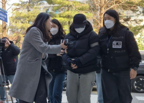 숨진 19개월 아기 몸무게가 4.7㎏…친모 징역 30년 구형