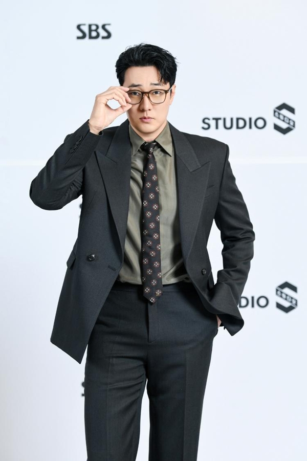 '김부장'X소지섭, 시즌2 기대감 높인 시청률 21.6%...제작사 대표가 밝힌 흥행 비결