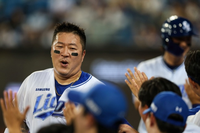 미리 보는 KS '싱거웠다' 삼성 투·타 압도, 9-2 LG 꺾고 단독 선두! 최형우 KBO 최초 1800타점 위업 [대구 현장리뷰]