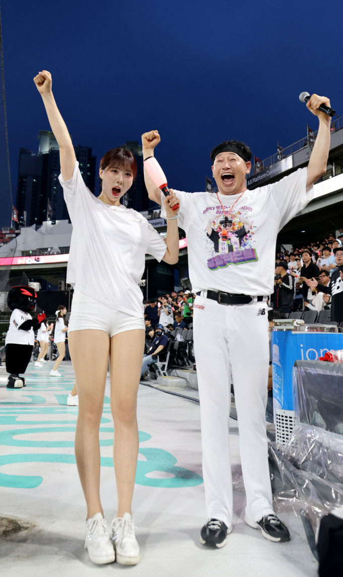 [포토] '롱다리 치어리더의 자신감' 이금주
