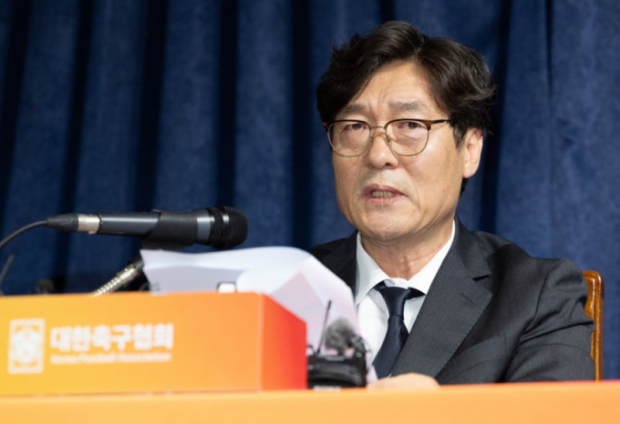 '캄보디아행' 이임생, 감독 시절 폭로까지…선수들 간접 저격