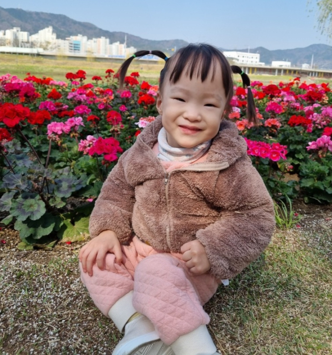 "목숨 같은 딸, 세상에 남기고 싶어"…5살 유나, 3명 살리고 하늘로