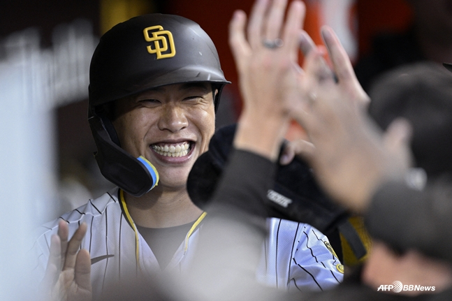 '와' 송성문 대단하다! 볼넷에 적시타→3루 도루까지 펄펄 날았다, 팀도 10-4 완승