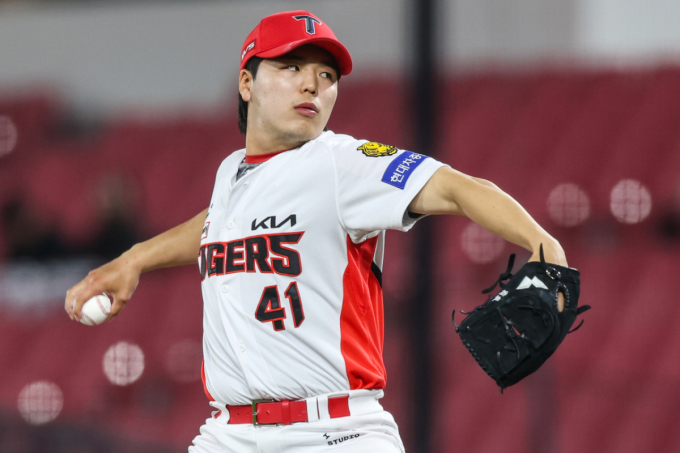 KIA 한국시리즈급 사수 총력전 "1회부터 황동하 불펜 대기" [부산 현장]
