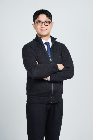 "토종 소형 스텔스 무인기 승부수"…미래전 게임체인저 노리는 이곳