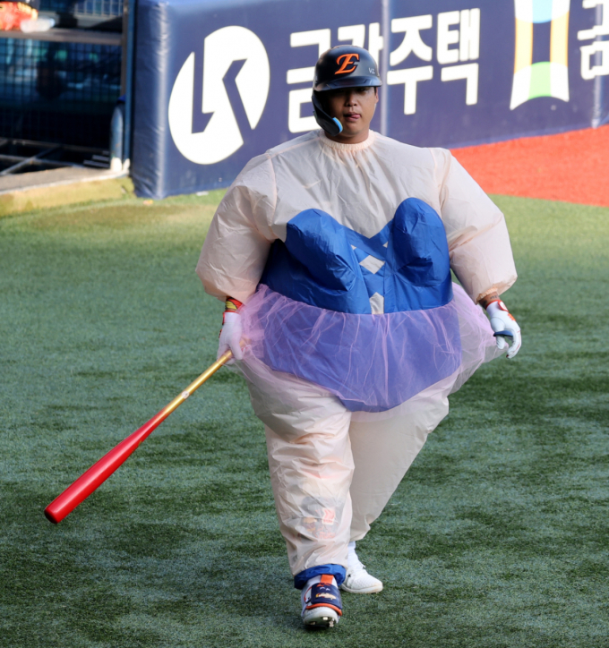 [포토] '강백호가 이럴 줄 몰랐지?'