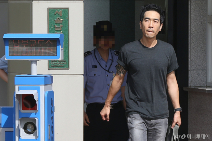 고영욱 "얼마나 더 부자가 돼야"…유재석·신동엽 언급 글 눈길