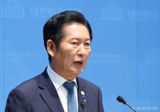 정청래 "혁신당 합당 제안 당일, '코스피 5000' 될 줄 누가 알았나"