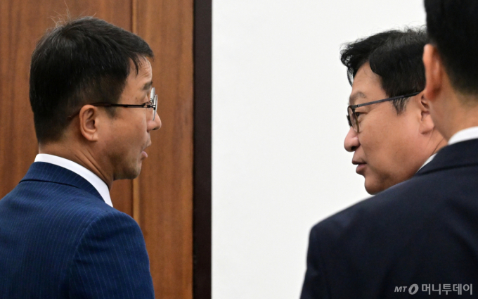 이러다 8월에도?…국힘 보이콧 장기화, 명분도 실리도 난망