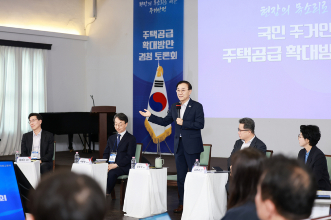 "호남 반도체 클러스터, 획기적 속도로 조성"
