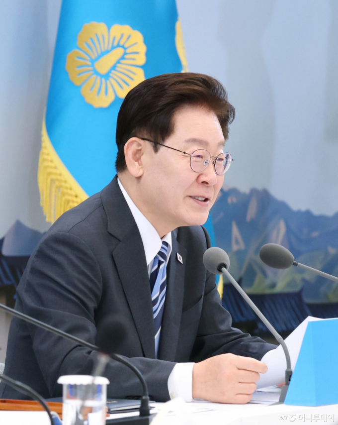 "좋은 지적"…사상 첫 '국민참여형' 부처 업무보고, 李대통령 반응은