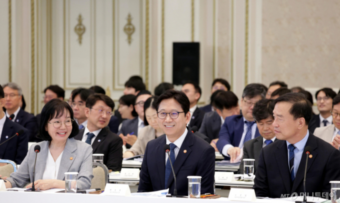 정부 "AI 스타트업 키운다"…2조 투자·500개 딥테크 창업팀 육성
