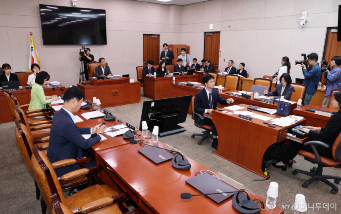 법사위, '檢 보완수사권' 존폐 형사법 개정안 다음주부터 심사