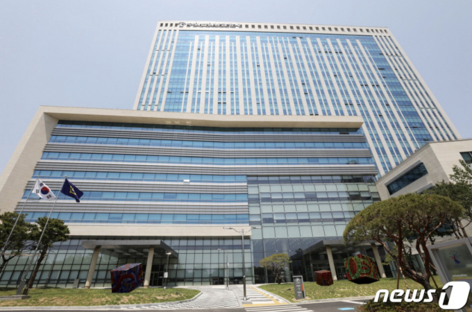 필리핀 노동자 집게차 끼임 사망…폐지업체 대표, 중대재해법 집행유예