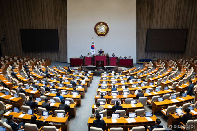 '종합특검·보완수사권'…여야 입법 갈등에 공전하는 국회