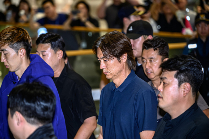 경찰, '홍명보 선임 의혹' 수사 속도…정몽규도 추가 소환할까