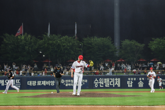 '충격' KIA 성영탁 이름 팔아 돈 빌린 친형 의혹, 직접 입장 밝혔다 "특별한 주의 부탁, 큰 고통" 아픈 가족사 공개