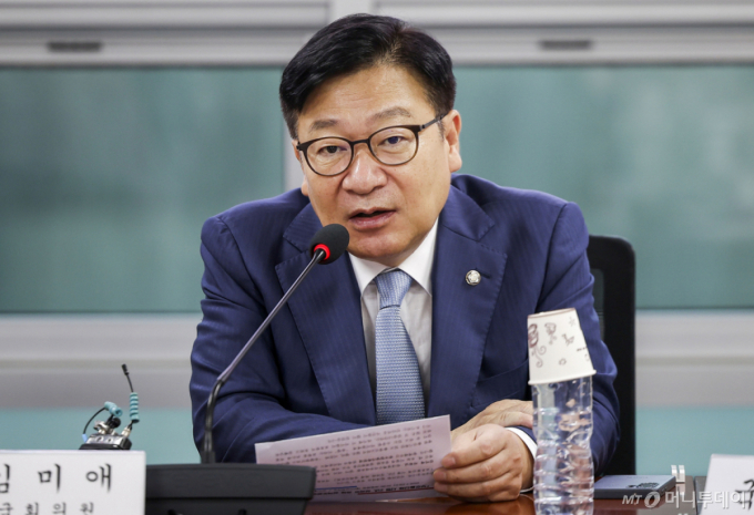 정점식 "李대통령, 기상천외 아파트 외상거래…공정·상식 파괴"