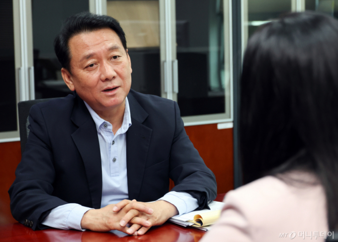 미군 반환 부지 쓰임새 넓힌다…이광재, '국유재산 활성화 3법' 발의