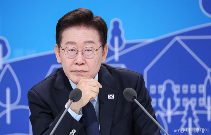 李대통령 "1주택 '실거주용' 아닌 '거주용'이라 하자"…이유는
