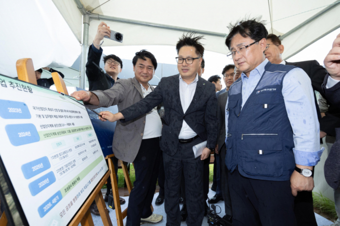 기후장관 "호남 반도체, 기존 원전+재생에너지만으로도 전력 충분"