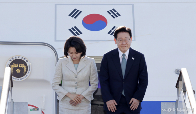 이 대통령, 11일간 미국·남미 순방 출국…샌프란서 젠슨 황·샘 알트만 등 만나