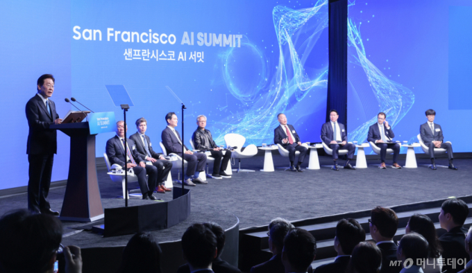 이 대통령 “AI 투자 대대적 확대”…앤트로픽 CEO “한국 기업과 협력 기대”