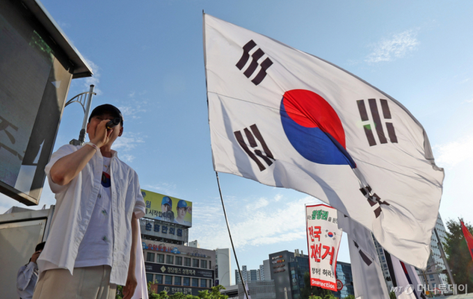 장동혁, '취임 1년 쇄신안' 준비…거취 압박 뚫고 입지 굳히기