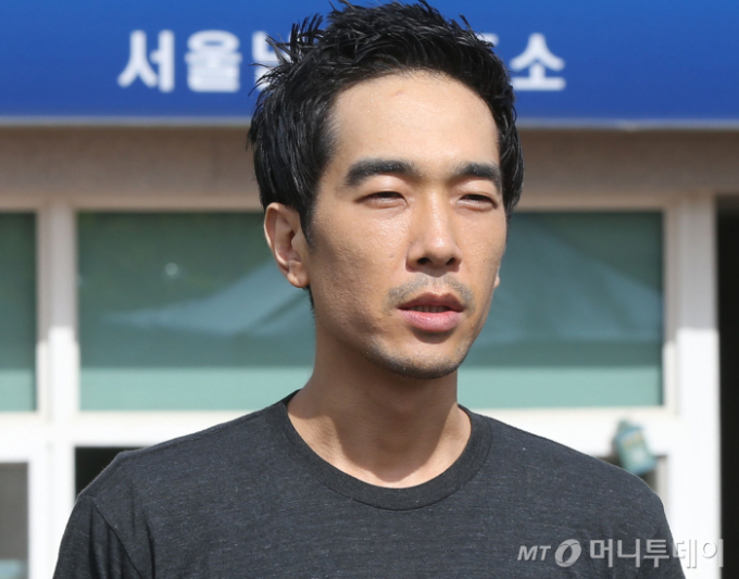 AV배우 대신 택배?…'아동 성폭행' 고영욱 "못한다고" 분노, 왜