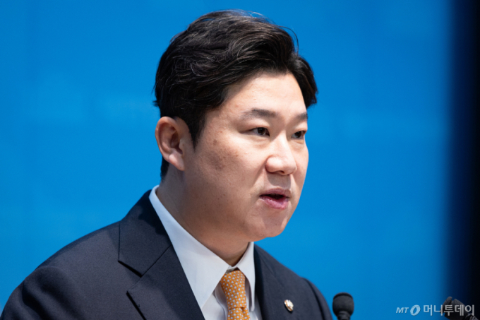 '징계 위기' 진종오 "보수재건 민심 향한 게 죄라면 기꺼이 받겠다"