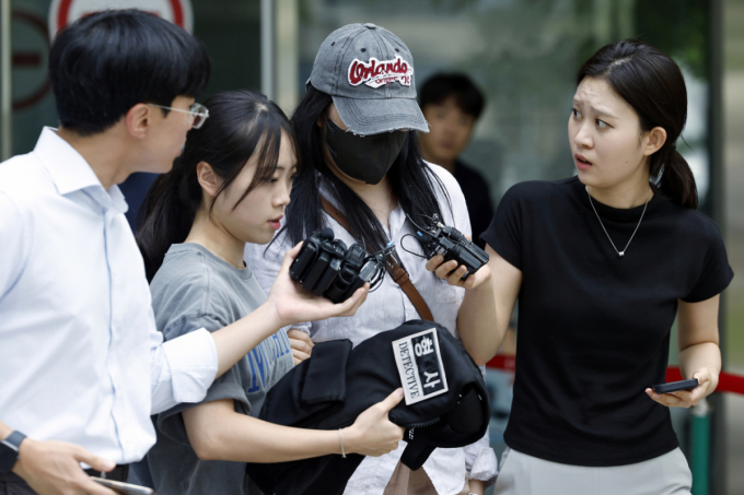 잠실 개표소서 JTBC 취재진 폭행…30대·20대 구속 기각