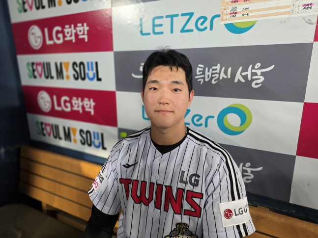 "올해는 1군 어렵겠다" 스스로 포기했던 LG 8R 유망주 '10홈런' 대반전, 어떻게 '타율 0.330' 정교함까지 갖췄나