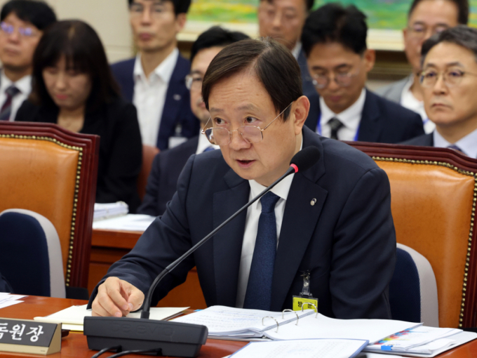 금감원장 "홈플러스 DIP, 공익채권 분류 부적절"…사모펀드 규제 필요성 거론