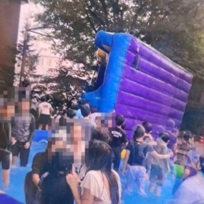 '초등생 5명 부상' 군포 에어바운스 전도 사고…관계자 2명 입건