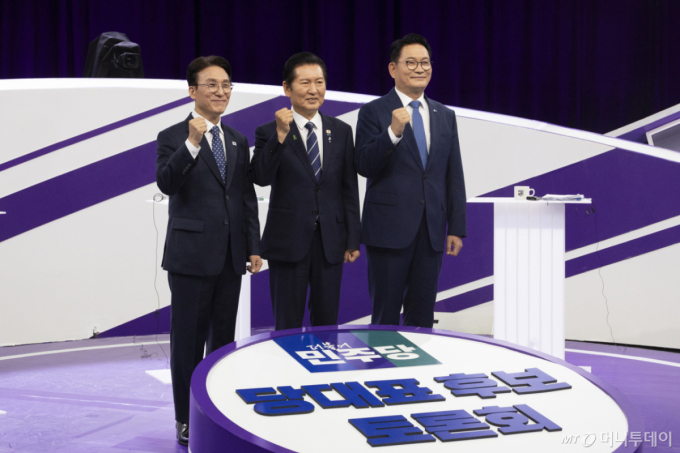 與 당권주자 첫 TV토론회…'보완수사권·유시민·합당' 소환하며 입씨름